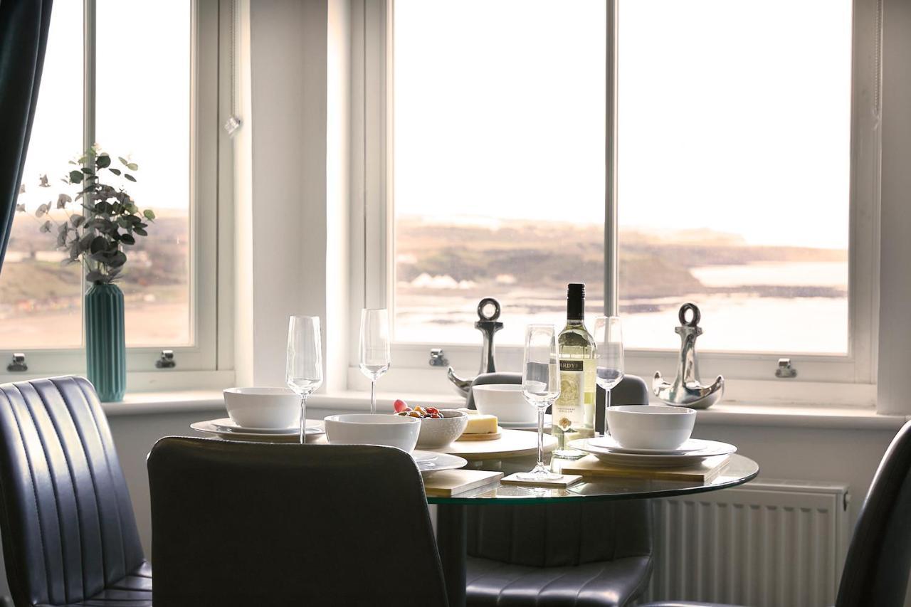 Апартаменты Sea View Serenity, Breath Taking Sea View Sleeps 4, Yorkshire Coast Lets